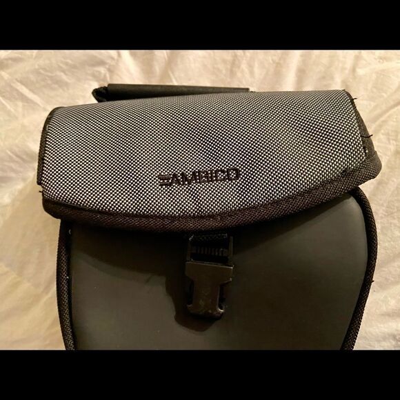 Ambico Camera Bag Model P-2505 Used as Prop on TV - Picture 14 of 14